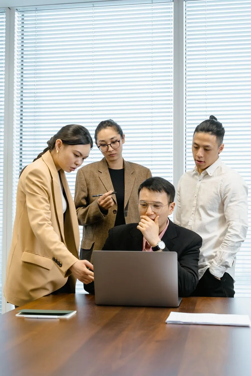 合伙人协议与股权架构设计:西南创业团队如何避开隐性风险正文配图 1